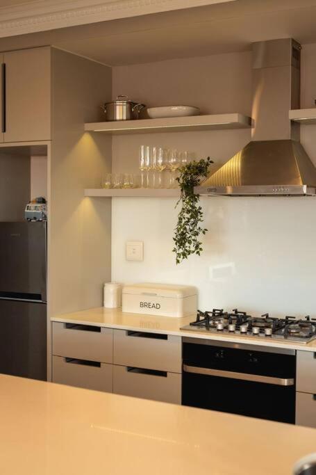 Hermanus Waterfront, Ocean Deluxe - Apartment 2 Kültér fotó